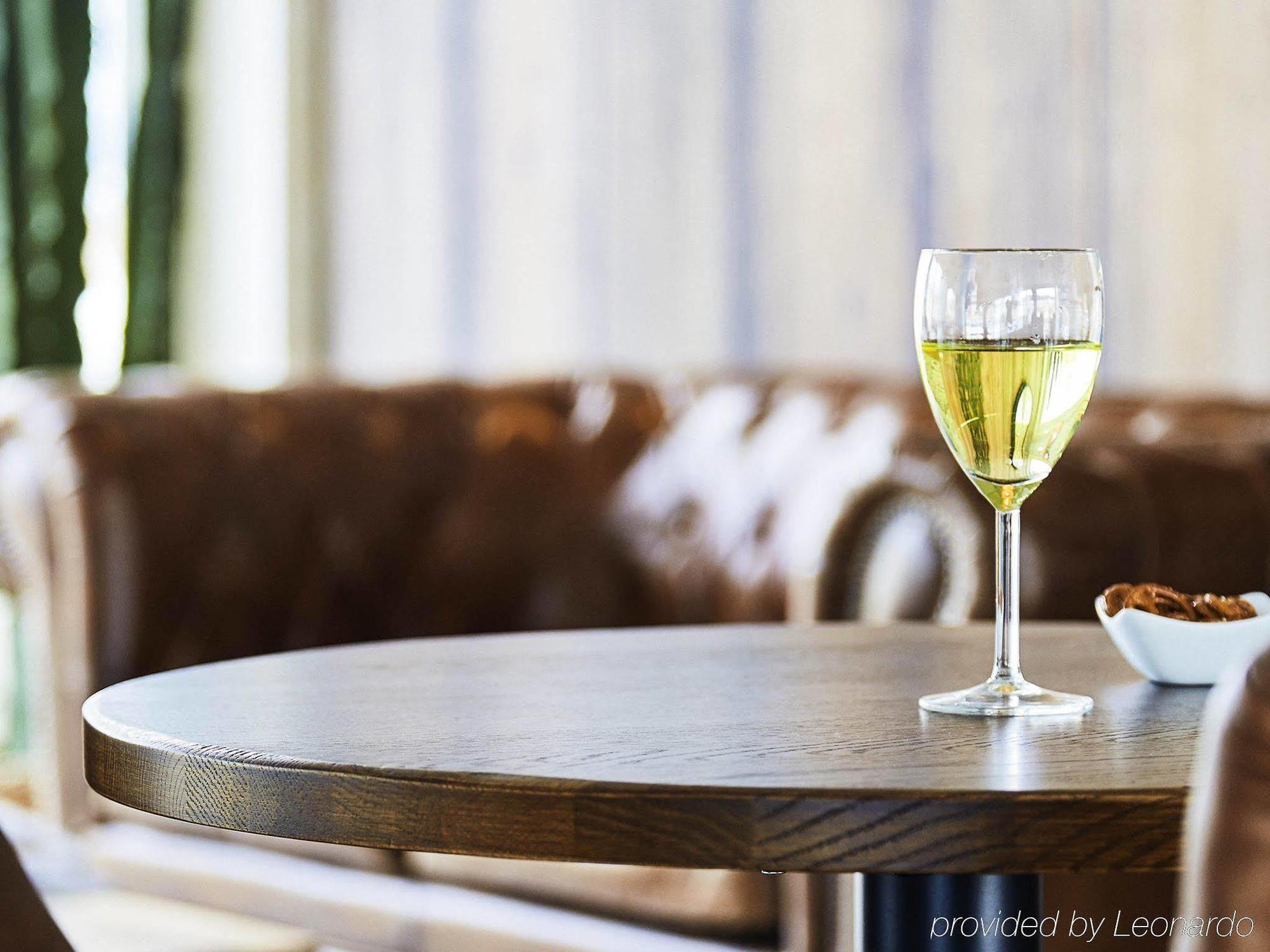 Ibis Styles Hyeres Rooftop & Spa Εστιατόριο φωτογραφία