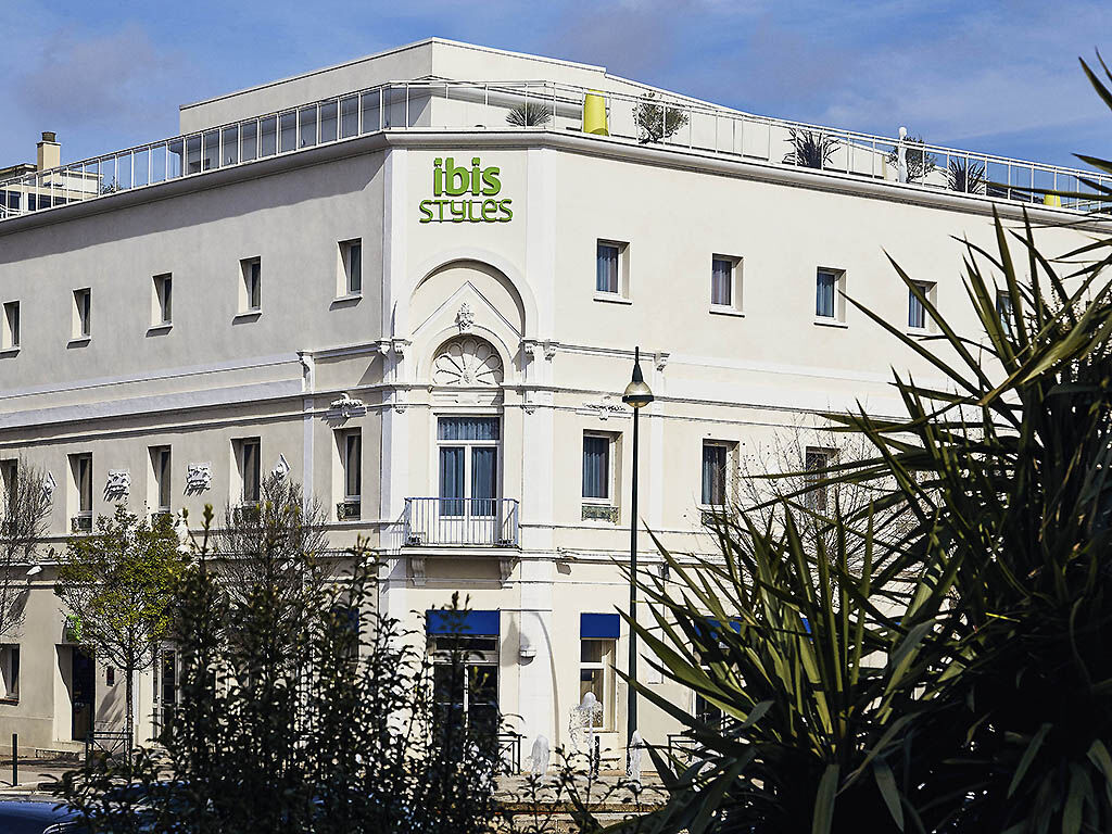Ibis Styles Hyeres Rooftop & Spa Εξωτερικό φωτογραφία
